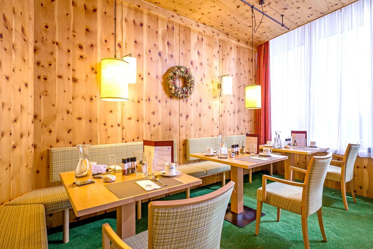 Vivea Gesundheitshotel Bad Goisern Esterno foto