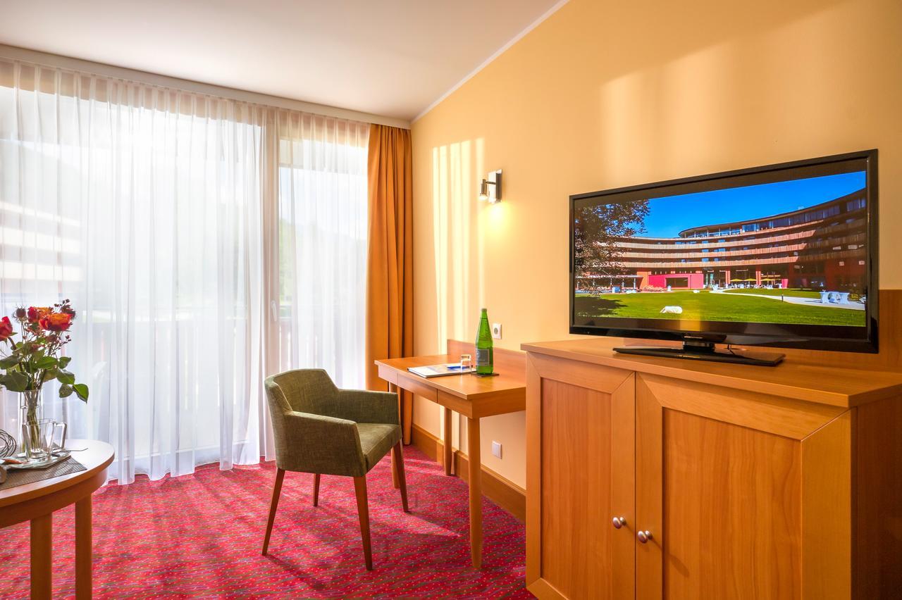 Vivea Gesundheitshotel Bad Goisern Esterno foto